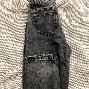 Acid black mom jeans SHEIN